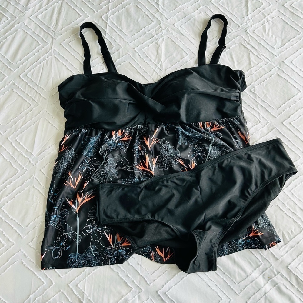 NWOT 3XL Black Floral Tankini Swimwear Modest